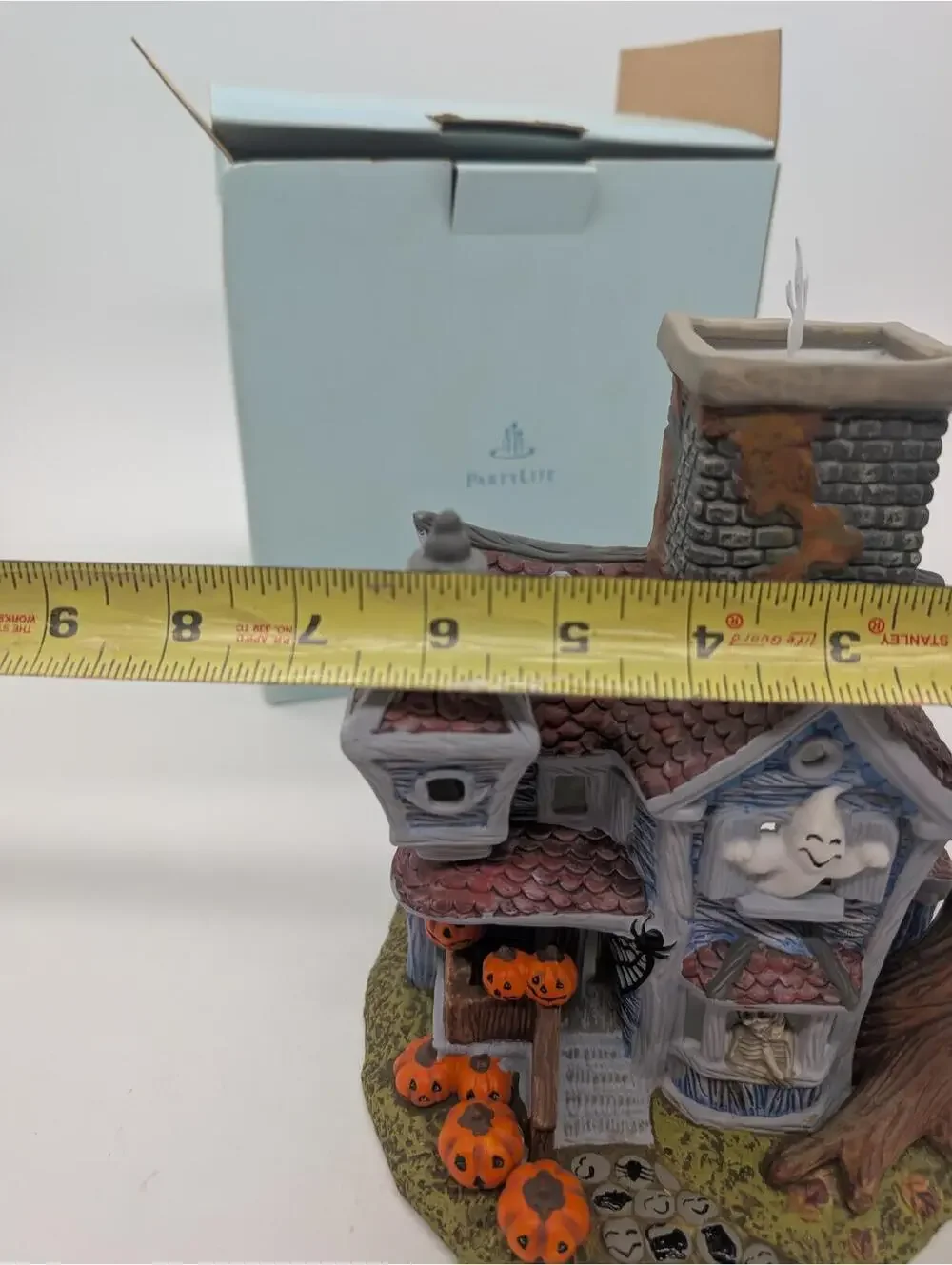 LKNW never used Halloween PartyLite Ghostly Tealight House